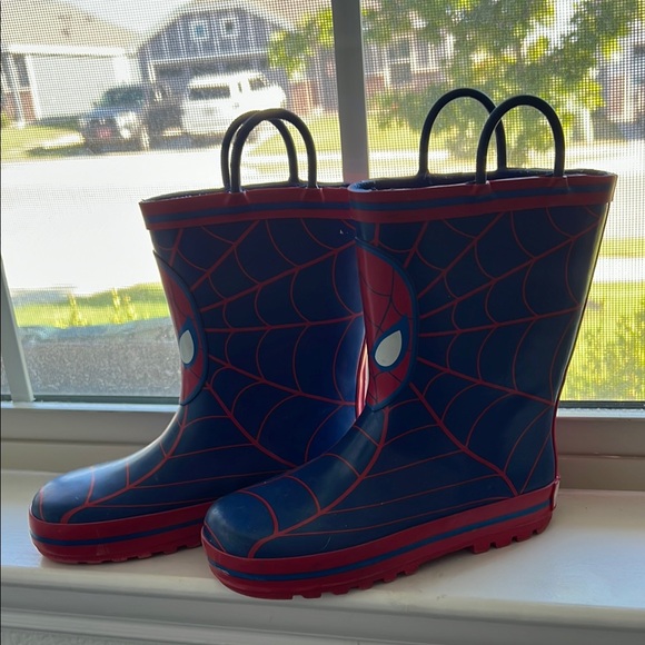 Marvel Spider-Man Kids Rain Boots - Blue and Red - Picture 2 of 10